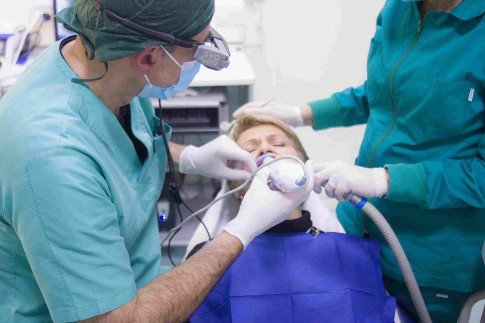 Why Do You Need Teeth Scaling and Polishing | Benefits and Side Effects